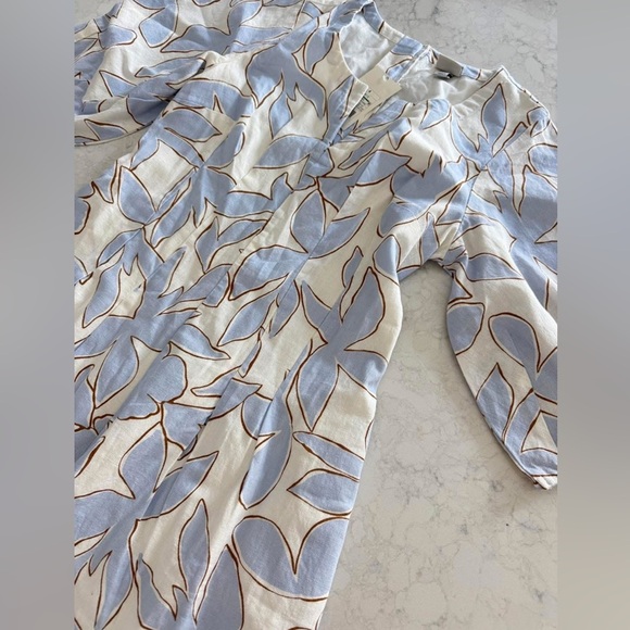 Floral White and Blue Women's Dress - Picture 9 of 11